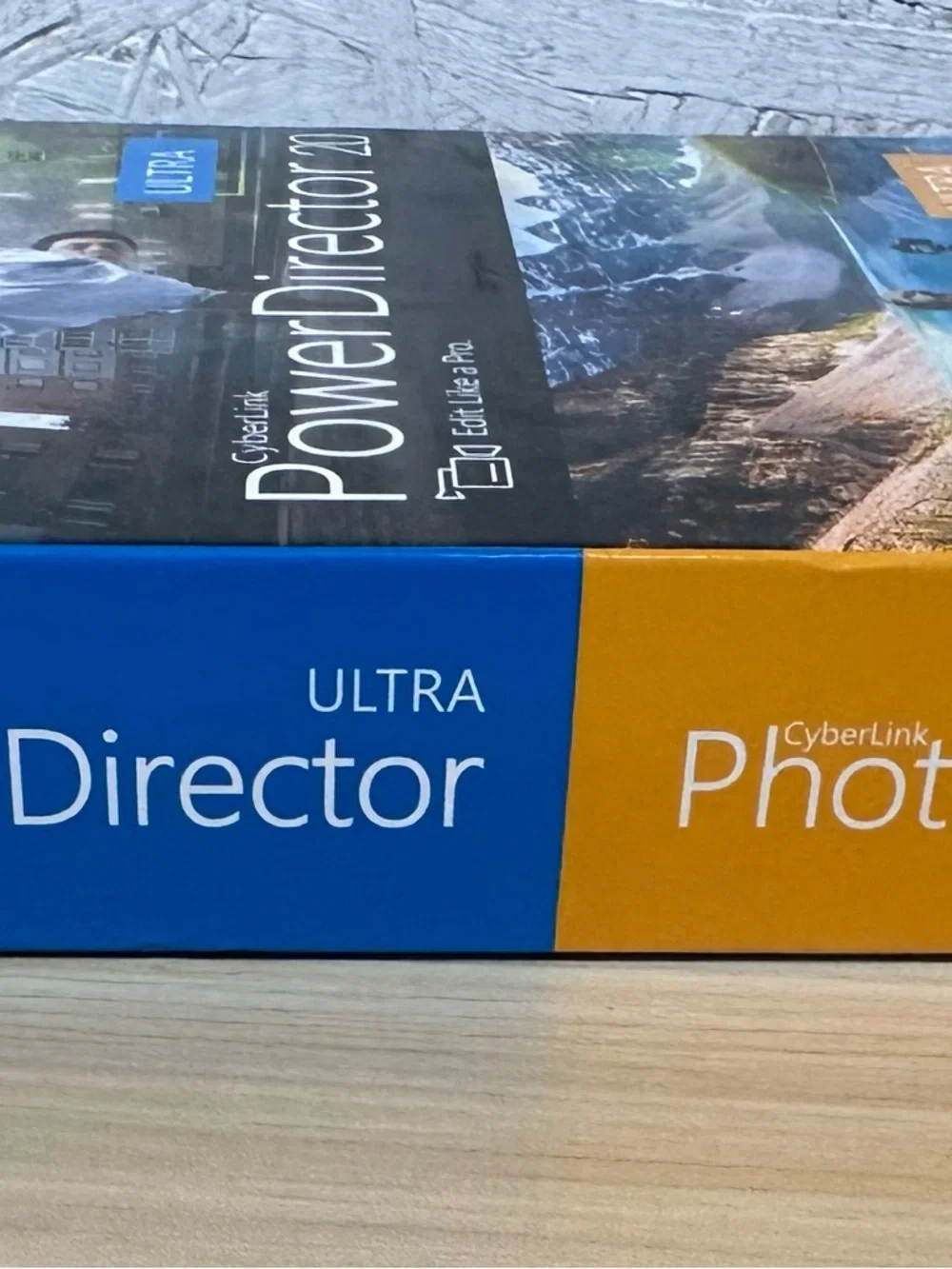 PowerDirector 20 & PhotoDirector 13 Ultra Bundle - Black - Picture 3 of 7